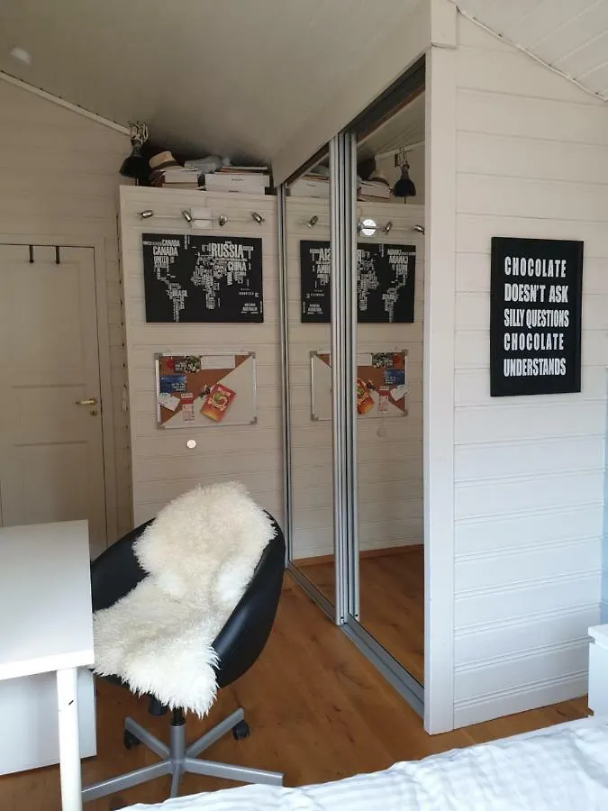 Sun & Rain B&B Bergen Camping